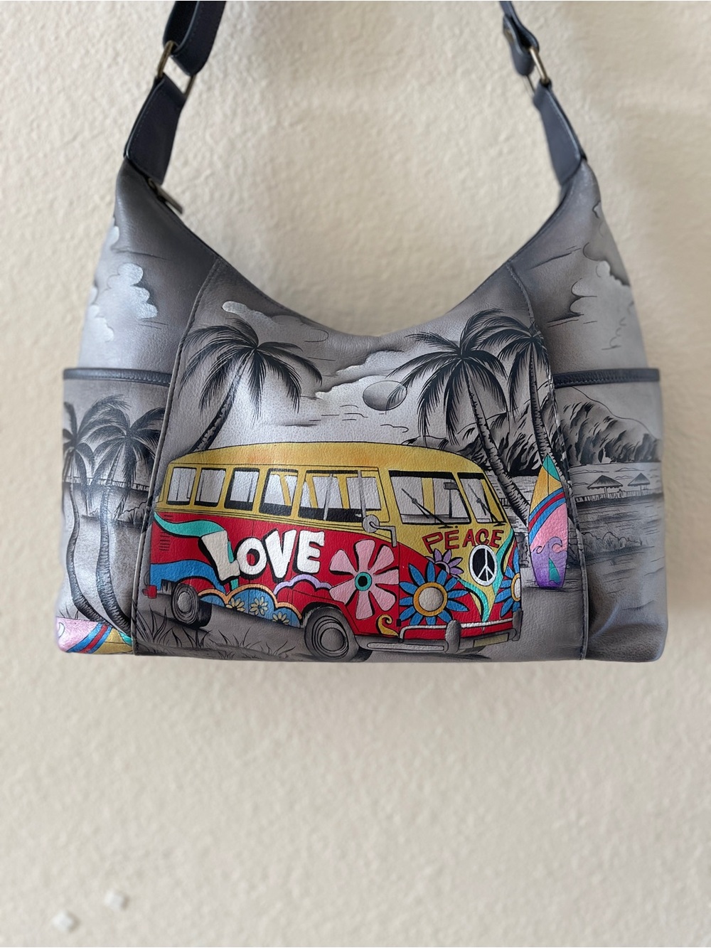 Anuschka Gray Leather Shoulder Bag with Colorful Yellow & Red Van Artwork - Picture 4 of 10